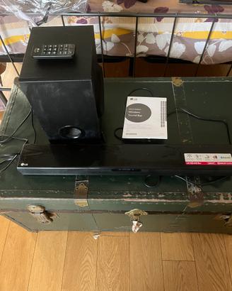 Soundbar LG SJ2 2.1 Dolby Digital 160W