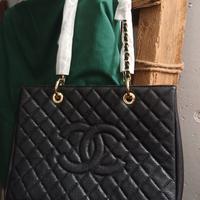Borsa a tracolla uguale a Chanel