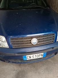 FIAT  punto 