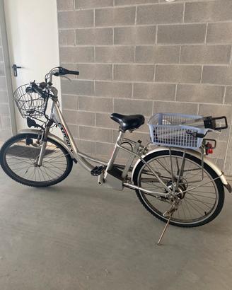 Bici Elettrica Esperia