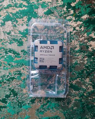 Processore AMD Ryzen 7 9800X3D.