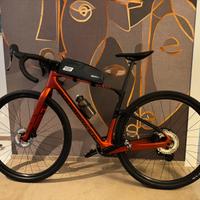 Bici Gravel Mondraker Arid Carbon Tg M NUOVA