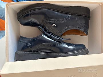 Scarpe di lusso da bambino, Armani junior taglia36