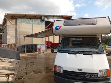 camper CI International 