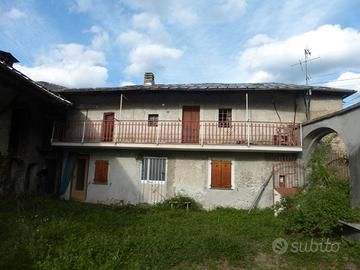 Rustico DEMONTE (Cn) centro urbano - investimento