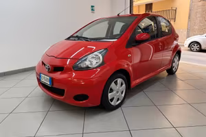 Toyota Aygo 1.0 Benzina 5 porte 2010