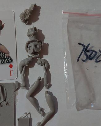 Miniature Pin-Up scala 1/22 80mm