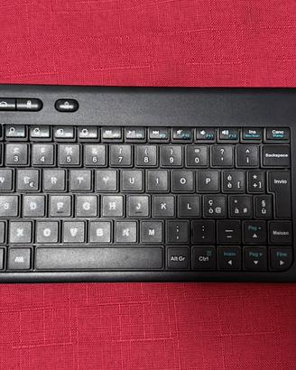 Logitech K400r