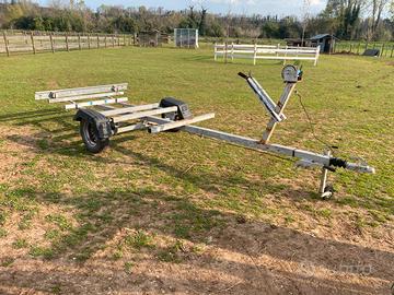Carrello alaggio barca non omologato