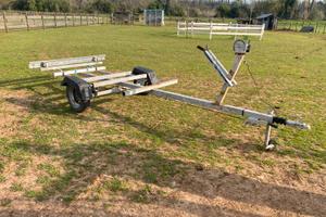 Carrello alaggio barca non omologato