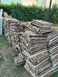 Tegole marsigliesi usate e colmi