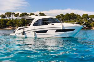 Beneteau Antares 9 MOTORI NUOVI 2026