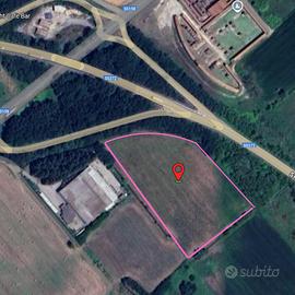 Terreno Agricolo di 25.000 mq a Dragoni