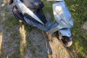 Scooter Malaguti spa 46 variante k2