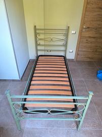 letto in ferro battuto + rete in legno