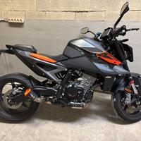 KTM Duke 990 (05/2024), Tech Pack e Austin Racing