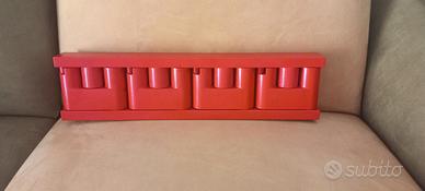 APPENDIABITI DA PARETE MODERNO E STILIZZATO