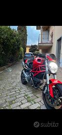 Ducati monster 696 A2