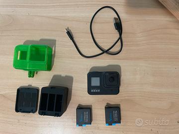 Gopro Hero 8 black + accessori