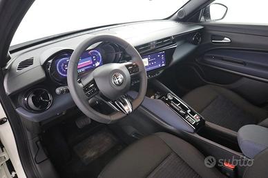 ALFA ROMEO Junior Junior 1.2 136 CV Hybrid eDCT6