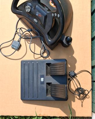 kit pedaliera e volante MAD CATZ per PS1