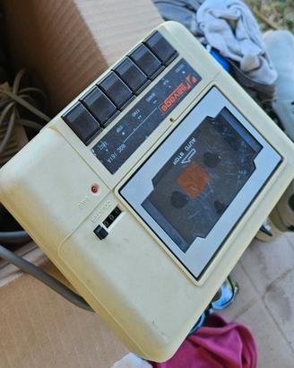 COMMODORE 64 RIPRODUTTORE CASSETTE +CASSETTE