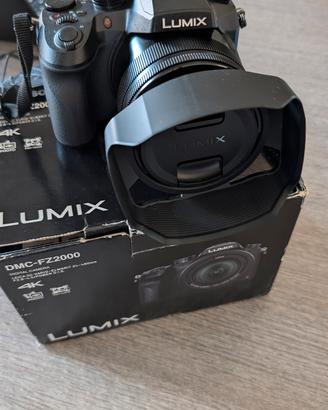 Panasonic Lumix FZ2000