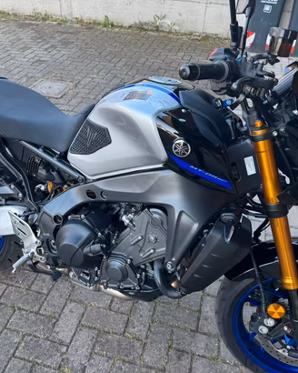 YAMAHA MT-09 sp 10000km in GARANZIA UFFICIALE