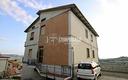 piano-terra-con-giardino-garage-e-soffitta