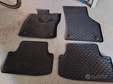 Tappetimi auto in gomma Seat Léon