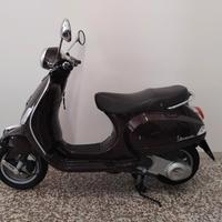 Piaggio Vespa 125 LX Marrone