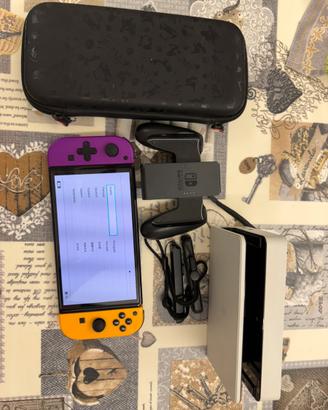 Nintendo Switch OLED - Perfetta e Pronta all'Uso