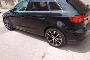 AUDI A3 1,6 diesel 4ª serie - 2016