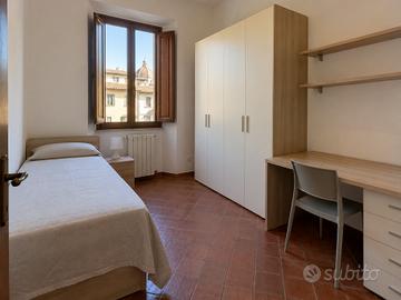 Stanza singola-Firenze Le Cure-arredata