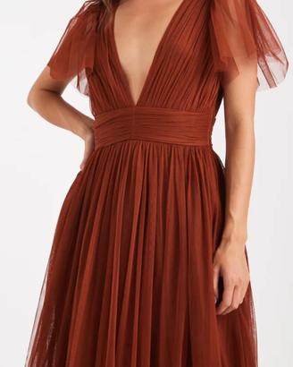 abito elegante con cartellino 