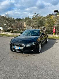 Audi TT mk2 8j - 2008