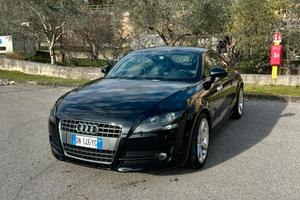 Audi TT mk2 8j - 2008