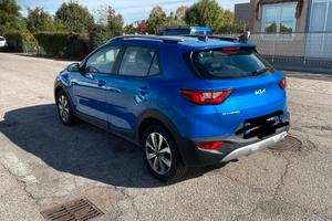 Kia Stonic 1.2 2023 - incidentata