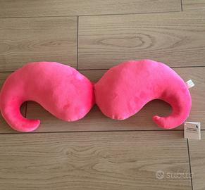 cuscino baffi rosa tnger