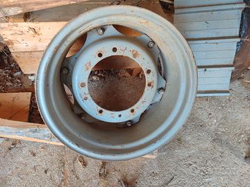 cerchi trattore  è gomme 