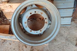 cerchi trattore  è gomme 