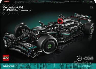 LEGO Technic (42171). Mercedes-AMG F1 W14