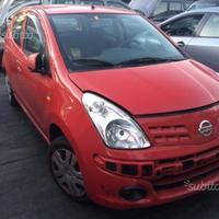 Nissan pixo 2010