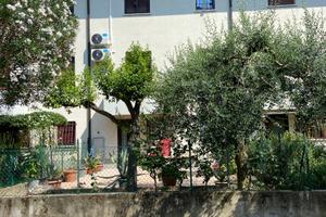 Casa a schiera completamente arredata