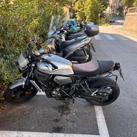 Yamaha XSR 700 - 2019 - 22.000 km