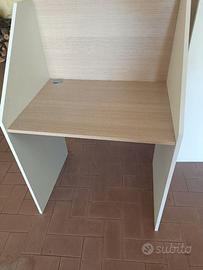 Scrivania porta pc per ufficio o cameretta