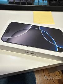 Iphone 16 Pro 256 GB tenuto perfetto senza scontri