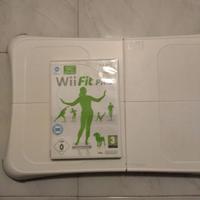 Wii balance board (orig. Nintendo)+ giochi fitness