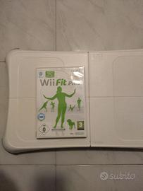 Wii balance board (orig. Nintendo)+ giochi fitness