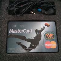 radio tessera mastercard con cuffie nuova in scato